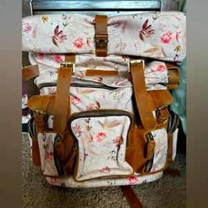 House of Flynn Backpack Camera Bag